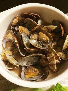 夏の酒蒸しはビールで!アサリの酒蒸し-レシピのメイン写真