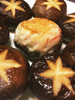 簡単♪生椎茸のすり身詰め焼き☆-レシピのメイン写真