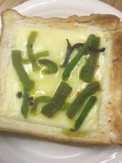 山くらげのチーズトースト-レシピのメイン写真