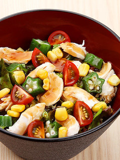 夏野菜たっぷりサラダ丼-レシピのメイン写真