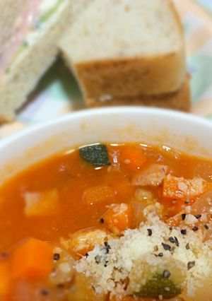 簡単！トマトジュースでミネストローネ-レシピのメイン写真