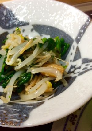 簡単な一品☆菊菜とモヤシのなめたけ和え-レシピのメイン写真