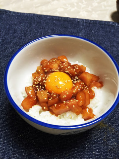 焼肉のたれでユッケ丼-レシピのメイン写真