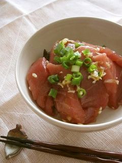 簡単美味しいマグロの漬け丼-レシピのメイン写真