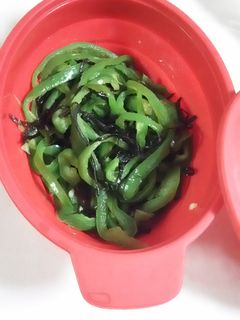 ピーマンの塩昆布和え-レシピのメイン写真