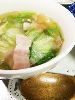 簡単!美味しい!さっぱりレタスのスープ-レシピのメイン写真