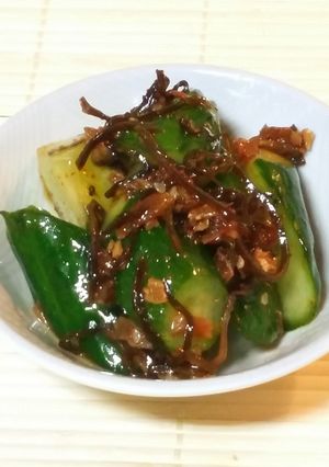 食べるラー油できゅうりと塩昆布の箸休め-レシピのメイン写真