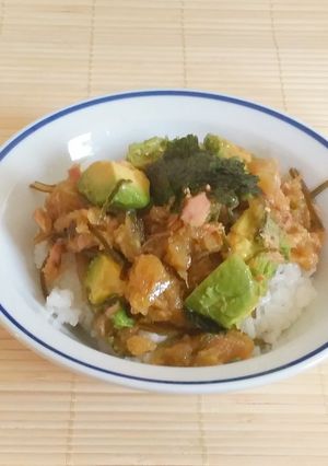 アボカドとツナの煮こごりでマグロ丼風♪-レシピのメイン写真