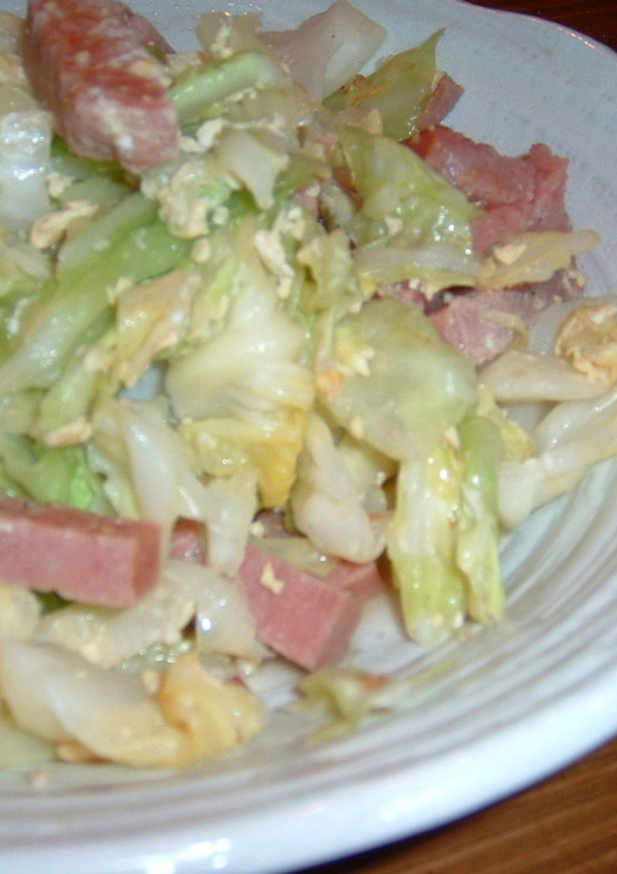 ちょ～簡単！！キャベツとスパムの炒め物-レシピのメイン写真