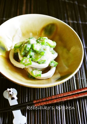 茹でイカのオクラとろっとろろ芋がけ-レシピのメイン写真