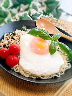ガパオ風冷やし塩らーめん♪-レシピのメイン写真