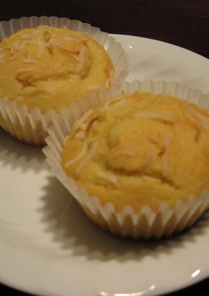 ホットケーキＭＩＸでしっとりマドレーヌ♪-レシピのメイン写真