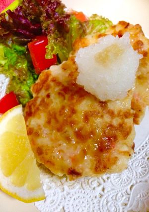 肉なし！ぷりぷりの海老バーグ♡お弁当にも-レシピのメイン写真