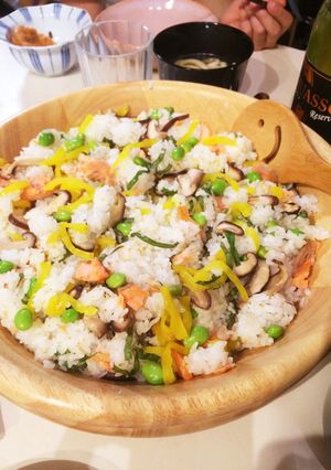 簡単彩りサケのちらし寿司・ひな祭りにも！-レシピのメイン写真