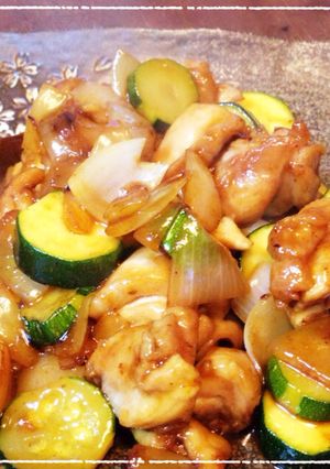 鶏とズッキーニのうま照り煮♪-レシピのメイン写真