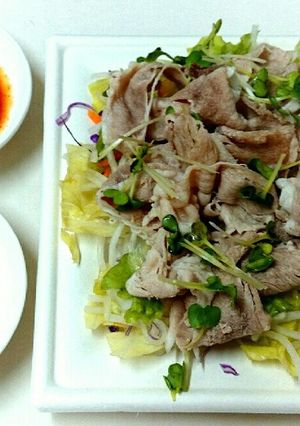 簡単❗レンジ蒸し豚肉の冷しゃぶ＆たれ２種-レシピのメイン写真