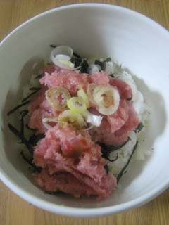 ごま油が決め手♪ネギトロ丼-レシピのメイン写真