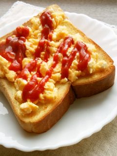 レンジで簡単♪濃厚チーズ卵☆トースト-レシピのメイン写真