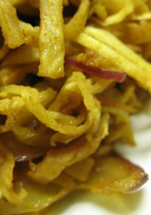 切り干し大根と紫玉ねぎのカレー風味炒め-レシピのメイン写真