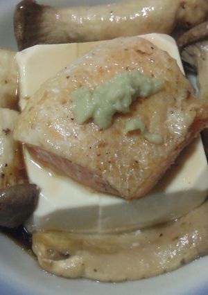 エリンギ＋銀鮭の焼鮭載せ冷奴のタパス-レシピのメイン写真
