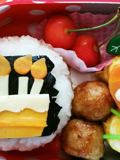 キャラ弁☆お誕生日-レシピのメイン写真
