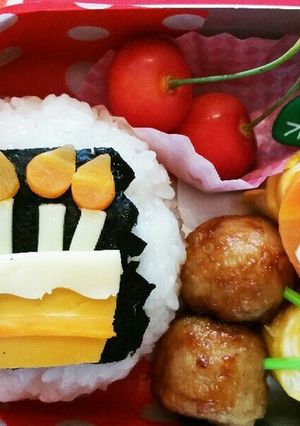 キャラ弁☆お誕生日-レシピのメイン写真