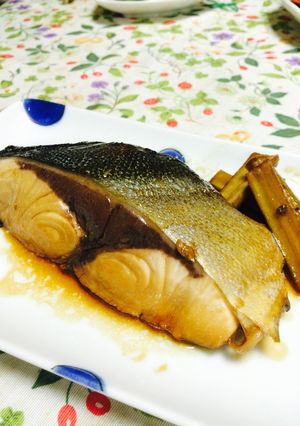 ヘルシーおかず；ぶりの煮付け-レシピのメイン写真
