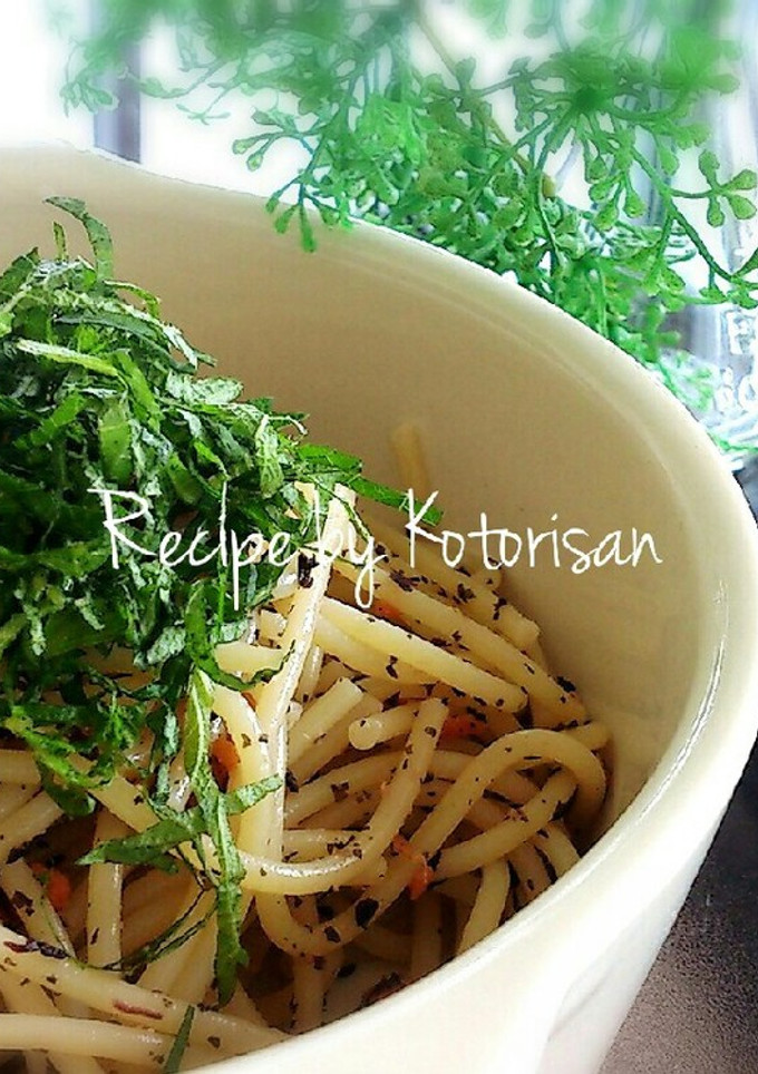 簡単♡鮭とゆかりと青じその冷製パスタ-レシピのメイン写真