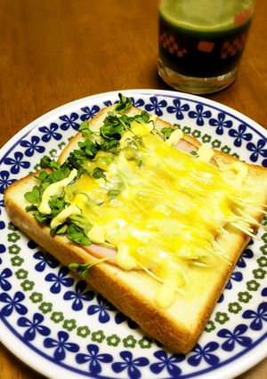 貝割れとハムのチーズトースト-レシピのメイン写真