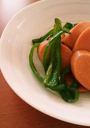 魚肉ソーセージのピーマン炒め-レシピのメイン写真