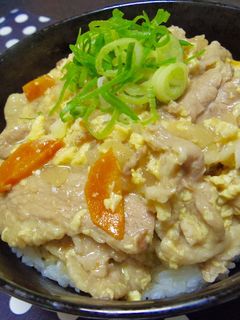 丼・おかずに♪豚肉×玉ねぎ♡たまごとじ-レシピのメイン写真