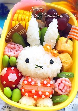 キャラ弁☆海水浴のビキニミッフィーちゃん-レシピのメイン写真