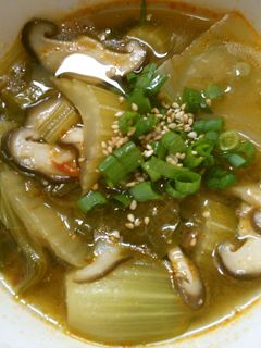 チンゲン菜と セロリの ピリ辛中華スープ-レシピのメイン写真