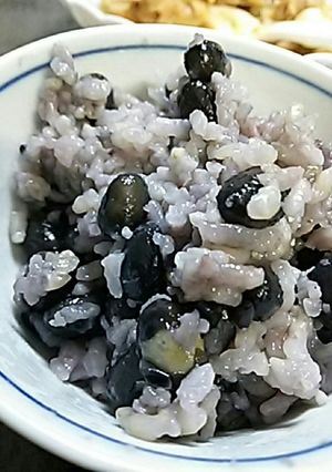 黒豆入り☆食べやすい雑穀玄米ご飯-レシピのメイン写真