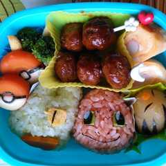 รูปของ ポケモンでキモリ＆ヒトカゲ♪キャラ弁
