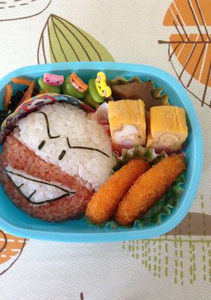 ポケモンでビリリ玉♪キャラ弁-レシピのメイン写真