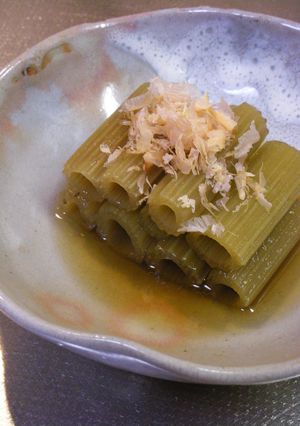 旬の山菜を味わうフキの料亭風煮物-レシピのメイン写真