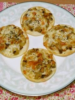 シーチキンと夏野菜のカレーピザ-レシピのメイン写真
