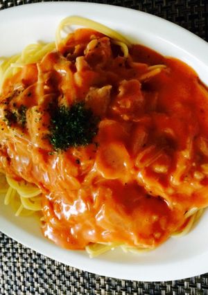 ホワイトソースのケチャップスパゲッティ-レシピのメイン写真