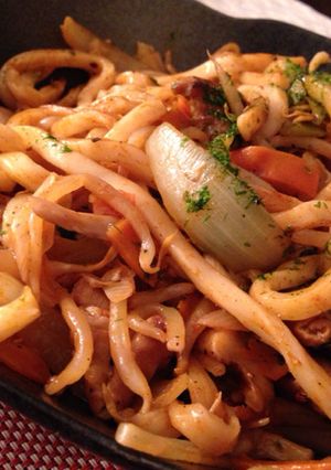 簡単でボリューム満点！焼うどん-レシピのメイン写真