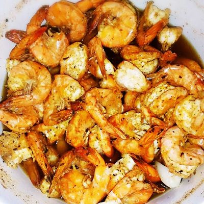 基本からアレンジまで！思わずつくりたくなる「エビ ビール蒸し