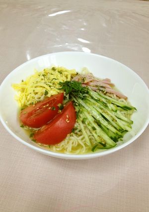 冷やし中華風!?冷やしぶっかけ塩ラーメン-レシピのメイン写真