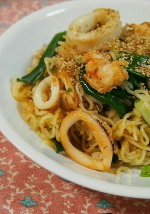 塩らーめんで簡単！海鮮塩焼きそば-レシピのメイン写真