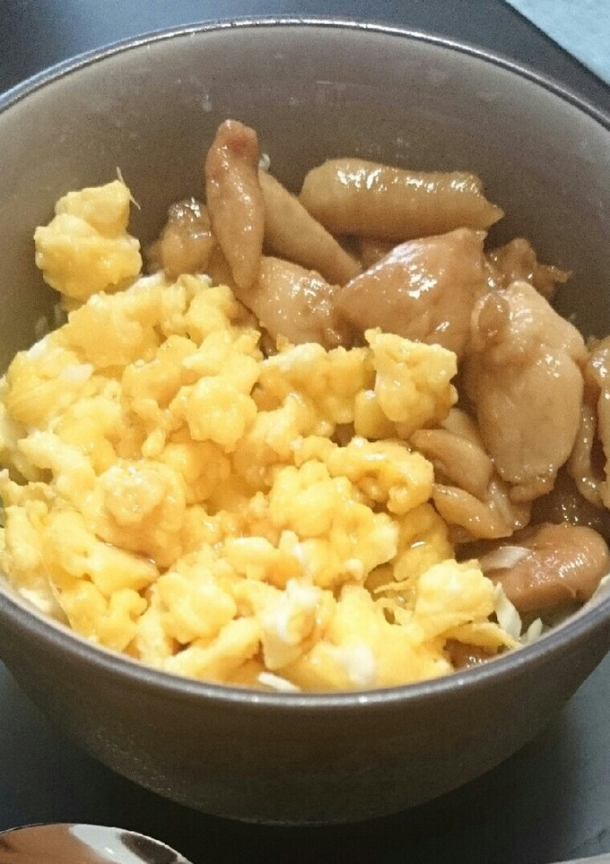 とりそぼろ丼-レシピのメイン写真