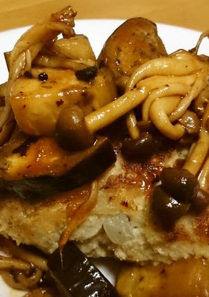 おからハンバーグ☆なすとしめじソースぞえ-レシピのメイン写真