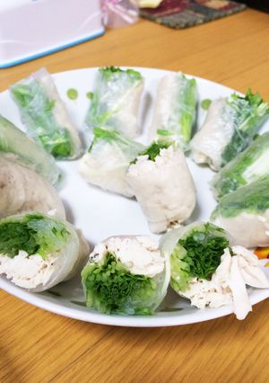 ズボラサラダ!鶏ササミと水菜の生春巻き-レシピのメイン写真
