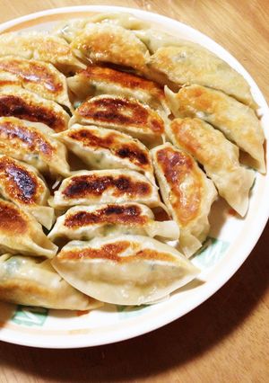 焦げ目がいいの！味付けギョウザ-レシピのメイン写真