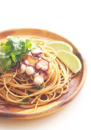 タコとパクチーのアーリオオーリオ-レシピのメイン写真