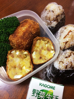 お弁当に〜ゆで玉子とじゃがいものコロッケ-レシピのメイン写真