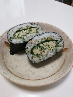 ホタテ缶と切り干し大根のおにぎらず-レシピのメイン写真